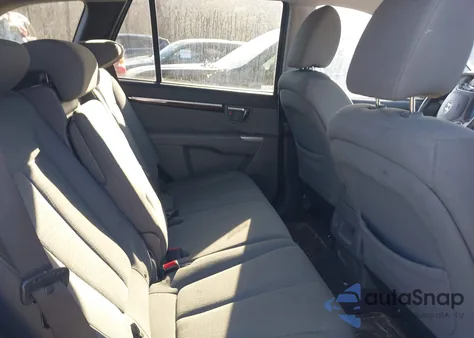 2010 Hyundai Santa Fe Gls z USA, uszkodzony, nr VIN 5NMSGDAB5AH378117